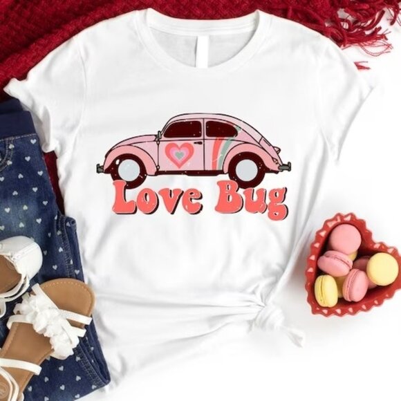Love Bug Car Graphic T-Shirt Retro Auto Classic Vehicle Lover Tee 05 - Picture 1 of 5